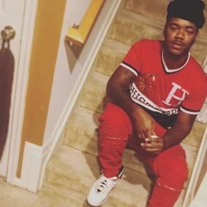 Meet your Posher, Raishon